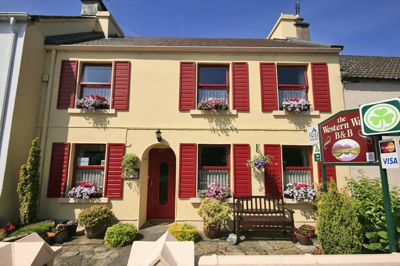 The Western Way Oughterard Exterior photo